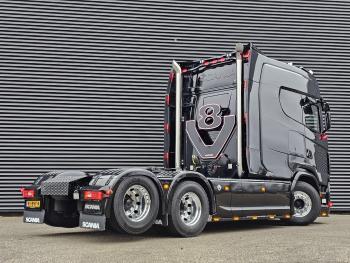 S660 V8 LONGLINE / XXL / SPECIAL / SHOWTRUCK